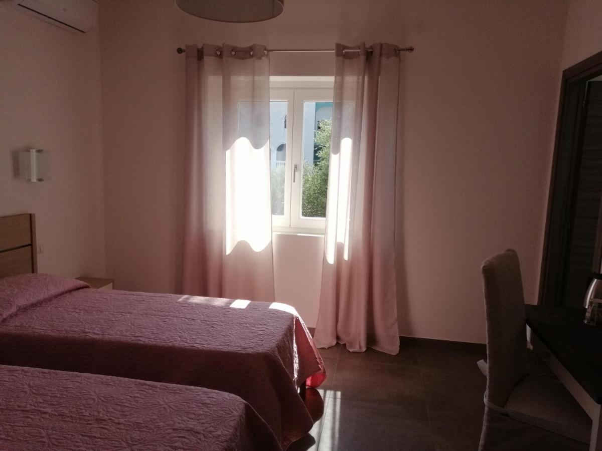 Maison Kaina Олбия Екстериор снимка